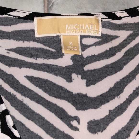 Michael Kors Top - Picture 5 of 6